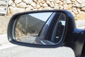 mirror car, island road view