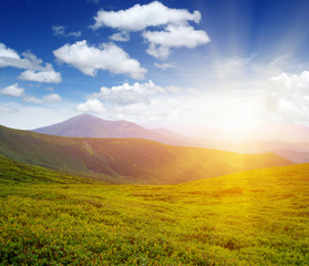  Mountain with the sun