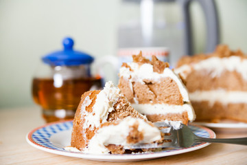  cake with cocoa and cream cheese