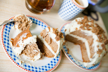 Chocolate cake on   beautiful plate