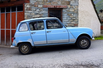 Renault R4 