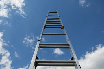 Ladder to sky, Ladder of success