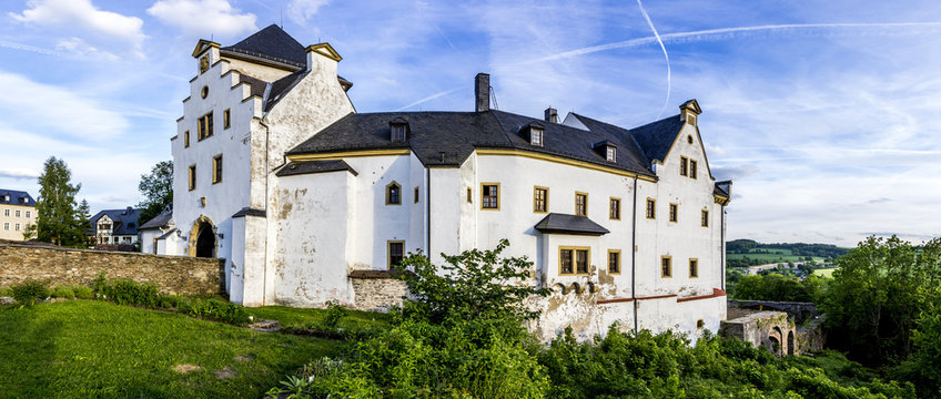 Panoramabild von Schlo&szlig;, Wolkenstein, Erzgebirge, Deutschland