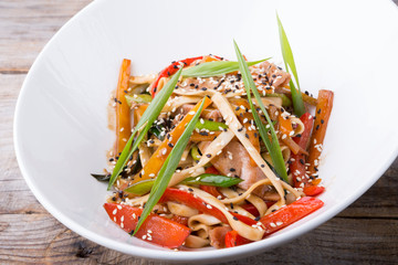 Wok noodles dish