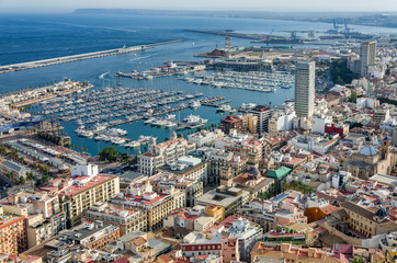 Fototapeta na wymiar View on Alicante harbor and old city center, Spain