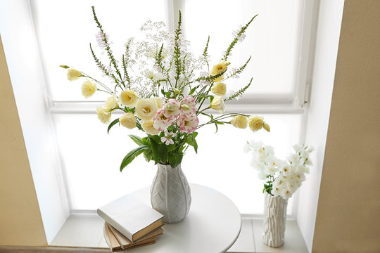 Beautiful flower bouquet in modern interior