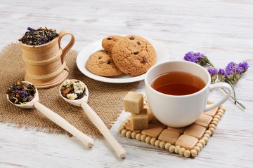 Herbal tea and cookies