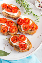 bruschetta with roasted tomatoes