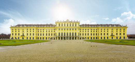 Fototapeta na wymiar Schonnbrun palace in Vienna - Austria