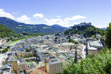 Fototapeta na wymiar City Salzburg in Austria