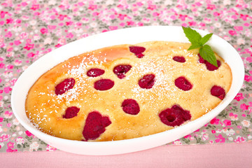 Clafoutis mit Himbeeren