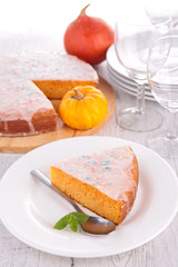 carrot or pumpkin cake