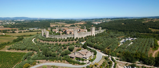 Veduta aerea castello monteriggioni