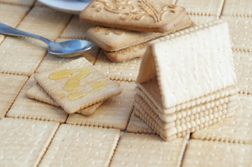 Cracker house and crackers with honey for breakfast. Crackers with coffee.