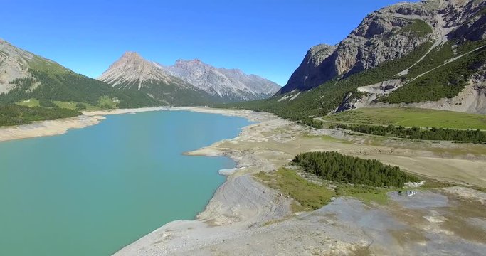 Aerial 4k - Dighe di Cancano e San Giacomo - Valdidentro - Valtellina (IT) - vista della Val Trela, Alpisella e Mora 