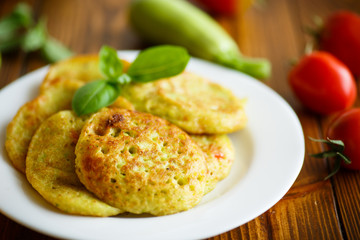 fried zucchini fritters