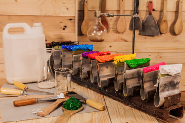 Pastisol ink used for on dark fabric always use plastisol ink.it useful for white fabric too.Plastisol ink has a sticky and concentrated.before use must be stir the ink well before.