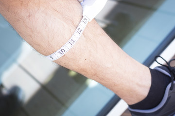 Measuring body with tape