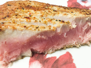 Red tuna steak