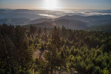 Gorce wschód słońca nad Pieninami i Beskidem niskim