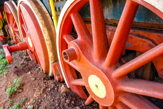 Old wheels of a locomotive