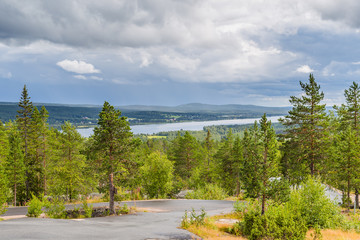 The Tornionjoki river is the border between Finland and Sweden north of the twin city Tornio and...