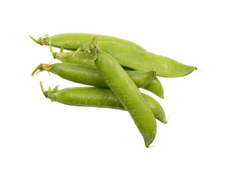 Green peas isolated