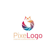 Polygonal fox logo. Shutter fox logotype. Abstract elegant business logo.