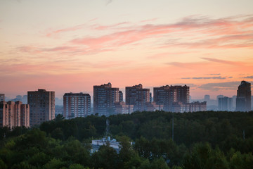 Obraz premium early sunrise in city