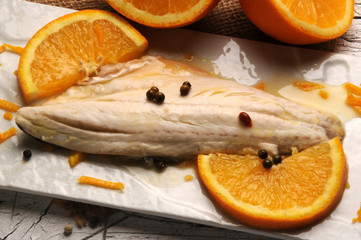 Dicentrarchus labrax Sea bass with orange Lubina con naranja Branzino all'arancia Seebarsch mit...