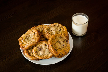 Swiss chocolate chips cookies arranged on a table