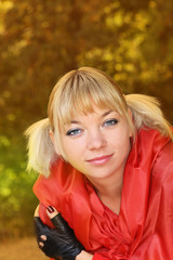 Naklejka premium Lady in red