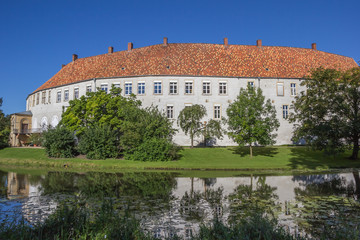 Fototapeta na wymiar Steinfurt castle with reflection in the water