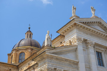 Fototapeta na wymiar City Cathedral in Urbino, Italy