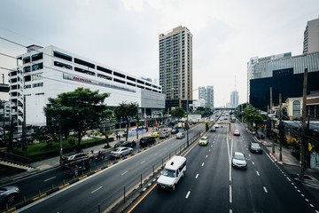 View of traffic on Thanon Si Ayutthaya, in Bangkok, Thailand.