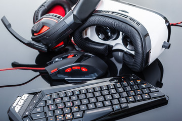 Sleek Virtual reality gaming gear