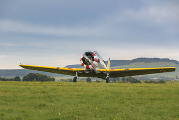 Warbird au décollage