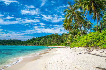 Beautiful tropical island beach summer holiday - Travel summer vacation concept
