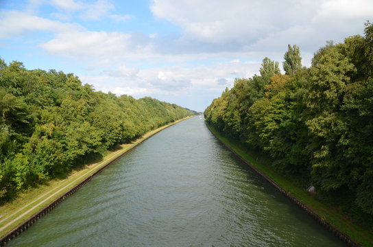 Binnenschifffahrt auf dem Mittellandkanal