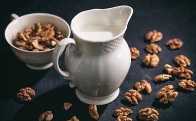 Vegan milk from walnuts