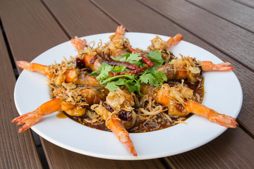 Fried Shrimp with Tamarind Sauce