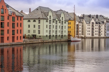 Fototapeta na wymiar View on the center city of Alesund