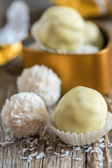 Truffles with white chocolate and coconut.