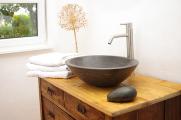 modernes Badezimmer