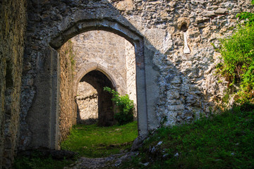 Fototapeta na wymiar Medival castle entry gate
