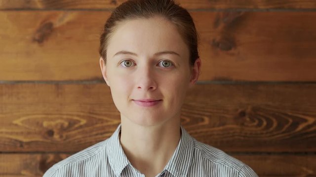 Smiling woman, close-up 