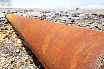 The rusty iron pipe