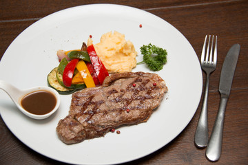 Sirloin steak and Grill vegetables
