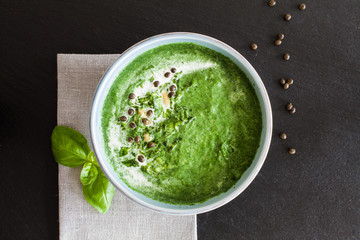 Spinach detox soup
