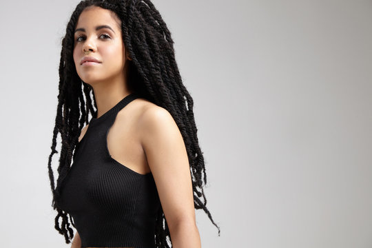 woman with african braids in head